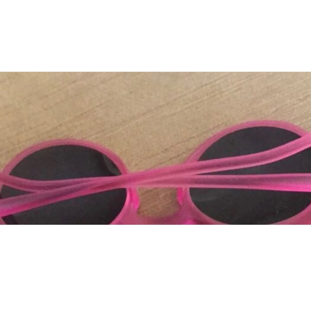 Pink Reflective Sunglasses - Picture 4 of 4